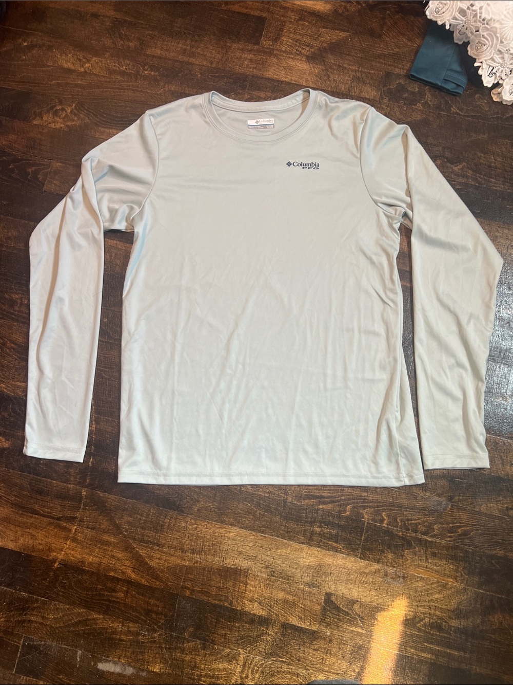 Columbia Light Blue Long-Sleeve Performance Tee